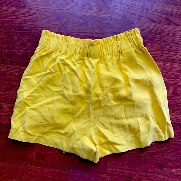 Bcbg generation high waisted shorts - Picture 3 of 3